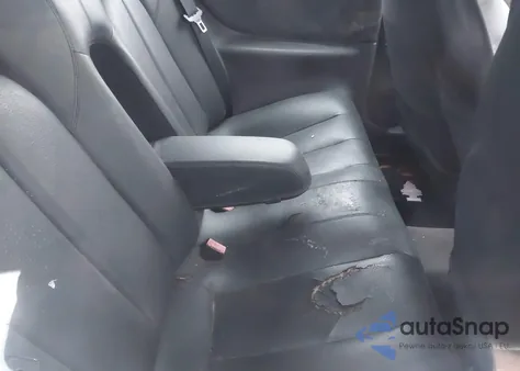 2002 Mercedes-Benz Clk 320 from USA, damaged, VIN WDBLK65G32T114557